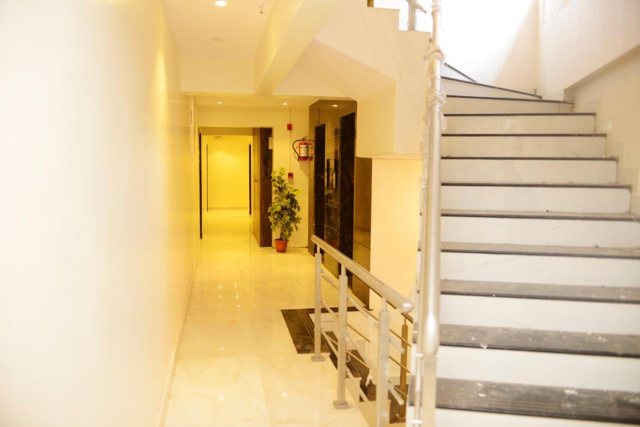 Hotel Ashyana - Near To Grant Road Station 孟买 外观 照片