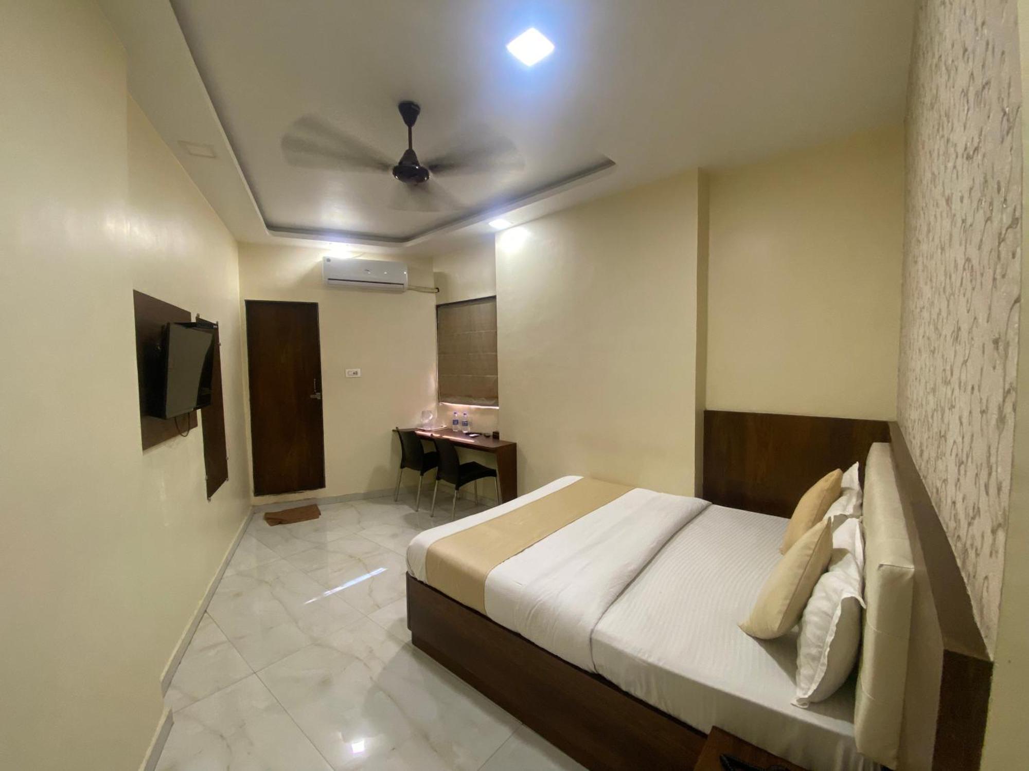 Hotel Ashyana - Near To Grant Road Station 孟买 外观 照片